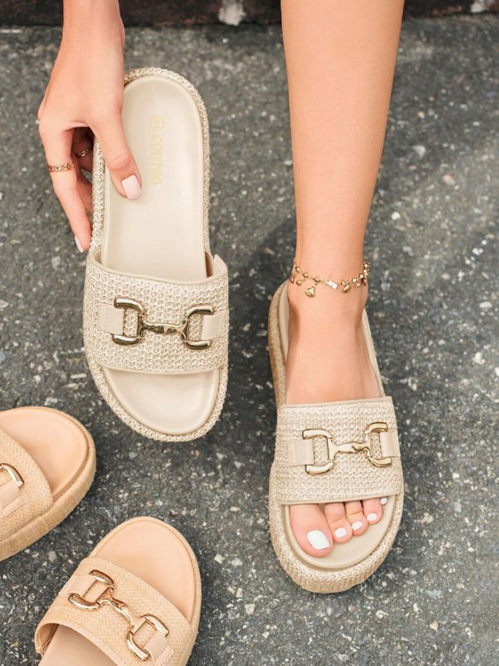 Women's Cream White Comfortable Stylish Casual Beach Style Round Open Toe Sandal - Picture 3 of 5